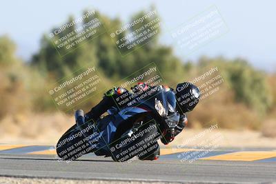 media/Jan-14-2024-SoCal Trackdays (Sun) [[2e55ec21a6]]/Turn 7 (140pm)/